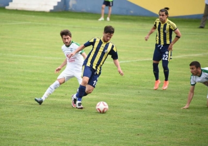 Sultanbeyli Belediyespor Tarsus’dan Eli Boş Döndü