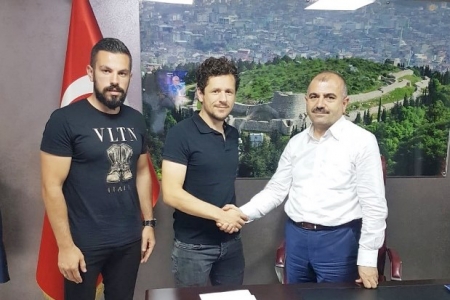 Bülent Kocabey 2 Yıllık İmzayı Attı