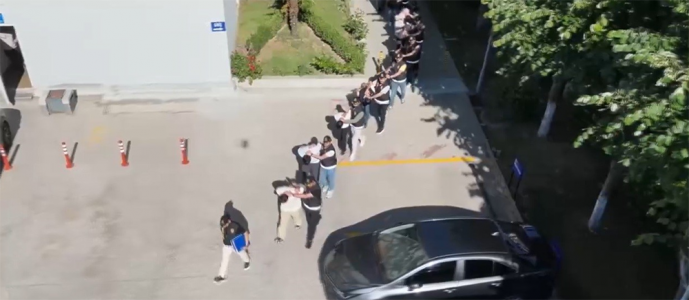 https://www.sultanbeylim.com/haberler/sultanbeyli-merkezli-dev-uyusturucu-operasyonu-11-zehir-taciri-tutuklandi