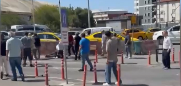 https://www.sultanbeylim.com/haberler/sultanbeyli-otogarinda-taksi-dehseti-2-sofor-bicaklandi-kacan-3-kardes-yakalandi